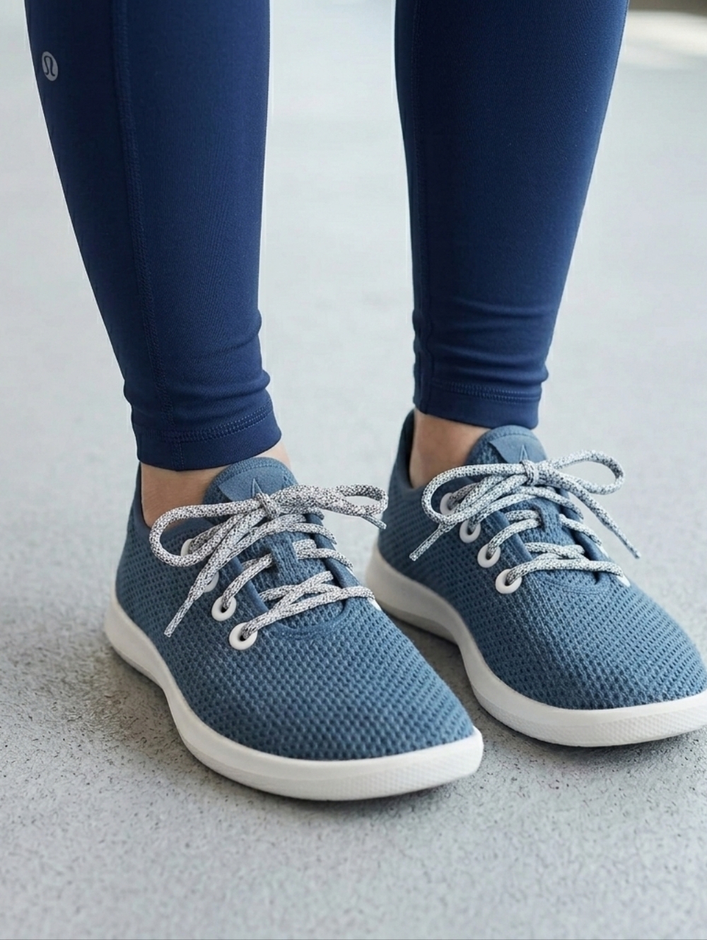 Allbirds Tree Skippers Sneakers Blue Size 6  Athletic Running Shoes Gorpcore